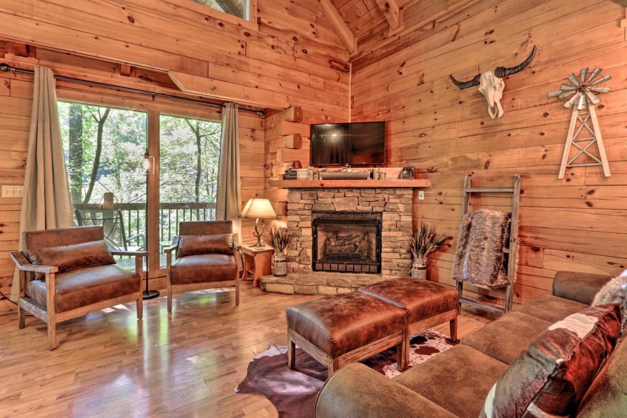 Cabin With Hot Tub And Deck, 3 Mi To Pigeon Forge سيفيرفيل المظهر الخارجي الصورة