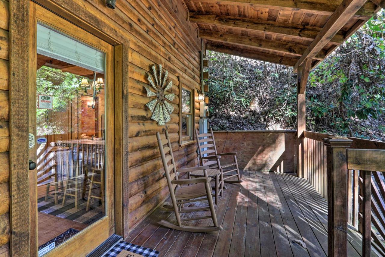 Cabin With Hot Tub And Deck, 3 Mi To Pigeon Forge سيفيرفيل المظهر الخارجي الصورة