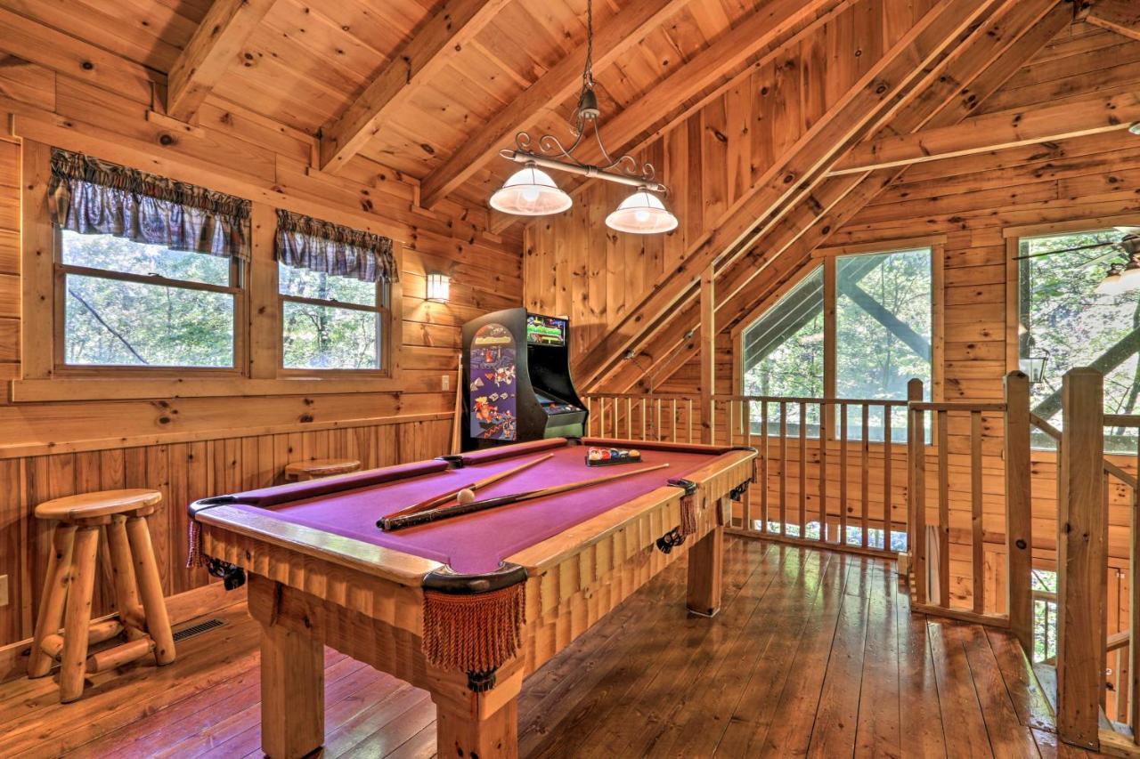 Cabin With Hot Tub And Deck, 3 Mi To Pigeon Forge سيفيرفيل المظهر الخارجي الصورة