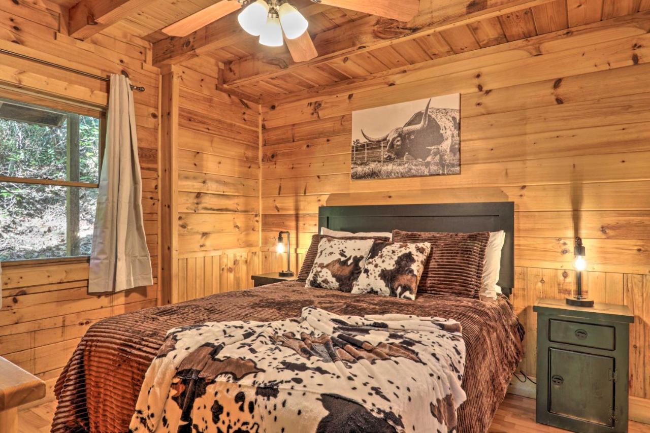 Cabin With Hot Tub And Deck, 3 Mi To Pigeon Forge سيفيرفيل المظهر الخارجي الصورة