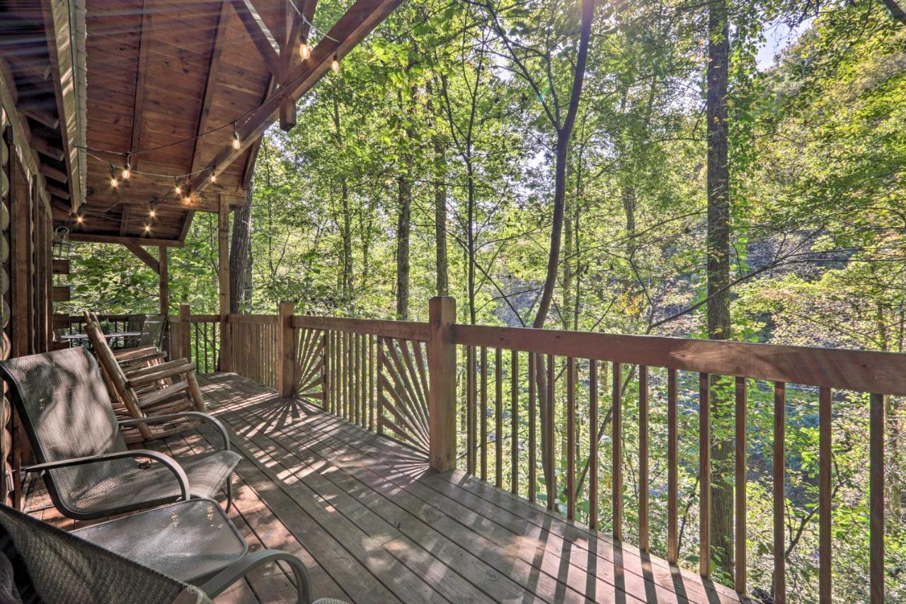 Cabin With Hot Tub And Deck, 3 Mi To Pigeon Forge سيفيرفيل المظهر الخارجي الصورة
